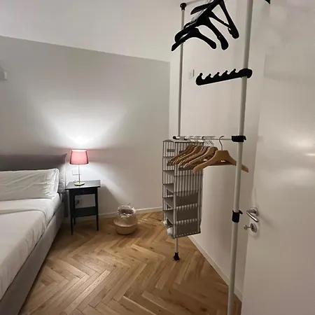 Séjour chez l'habitant Private & Bathroom In Brenta